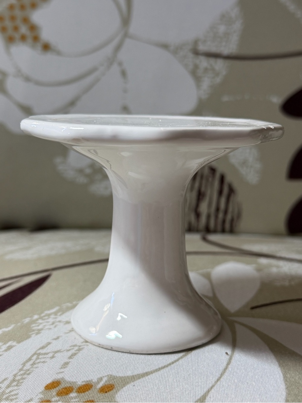 White Ceramic Pedestal Cake Stand